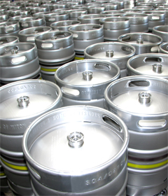 Italian beer kegs manufacturer, Supermonte produces pressurized kegs in stainless steel according to the international standards to supply worldwide distributors and beer manufacturers, DIN standard beer kegs, EURO standard beer kegs and engineering customized kegs in stainless steel respecting food and ISO standards for quality and global environment